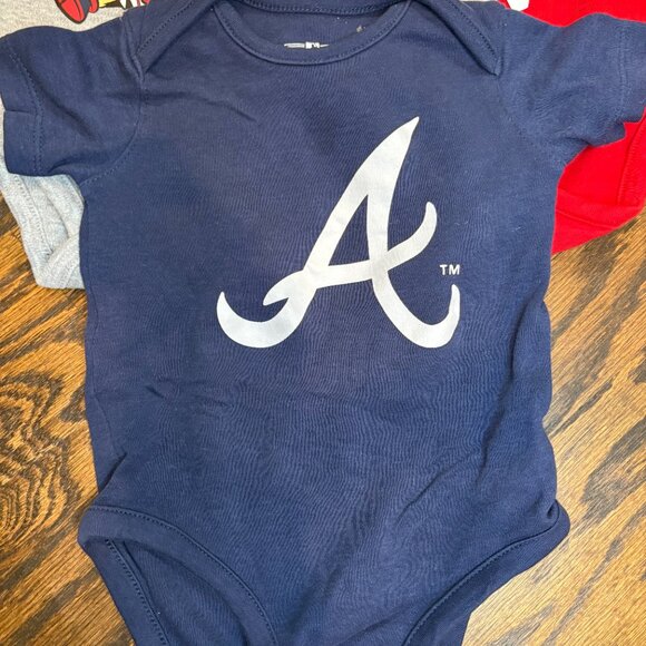 Set of 3 Braves Onsies - Picture 2 of 5